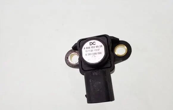 Mercedes-Benz C W204 Air pressure sensor A0061539928 0261230194