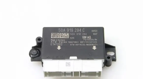 Skoda Superb B8 (3V) Parking PDC control unit/module 5QA919294C