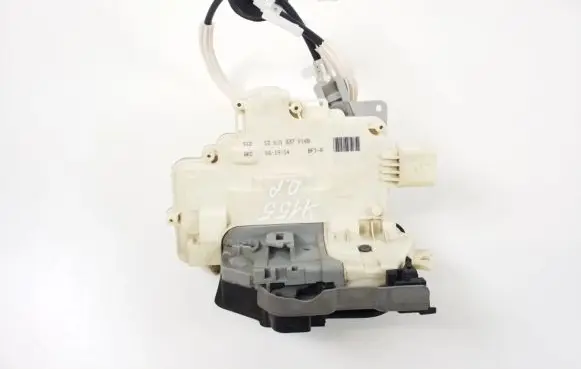 Porsche Cayenne (92A) Front door lock 8J1837016B