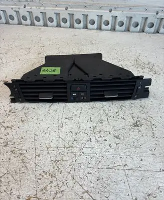 BMW 3 E90 E91 Dash center air vent grill 6924082 14482110 F3390U