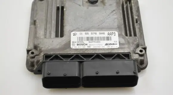 Opel Insignia A Engine control unit/module 55576906