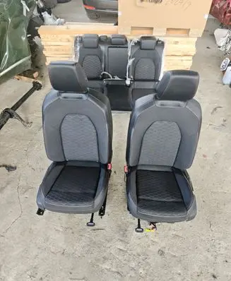 Seat Leon IV Door card panel trim set 166161772