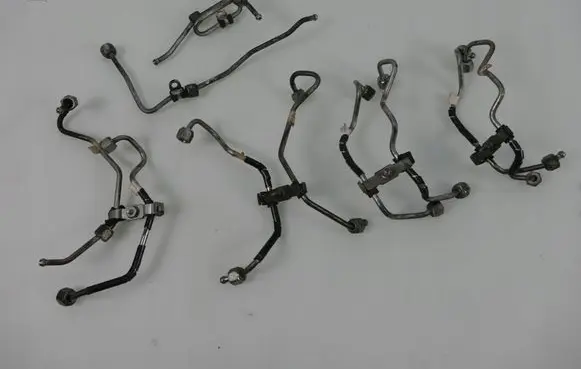 Land Rover Range Rover Sport L320 Fuel injector supply line/pipe 