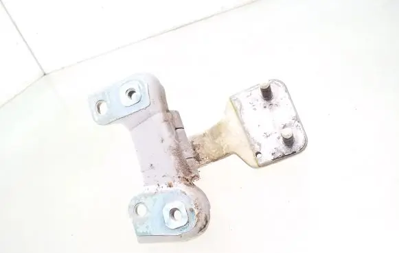 Mercedes-Benz E W212 Tailgate/trunk/boot hinge A2127400237