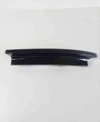 Nissan Patrol Y61 Front fog light trim/grill 62411vb000
