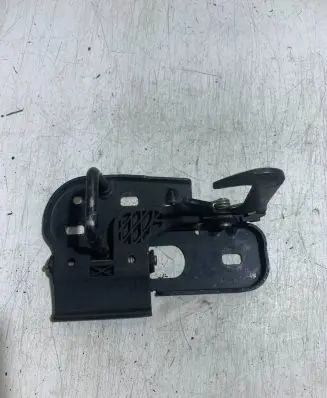 Volkswagen PASSAT B6 Engine bonnet/hood lock/latch loop/hook 3C0823480