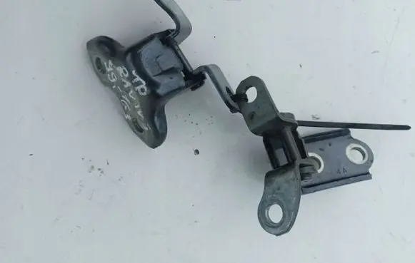 Toyota RAV 4 (XA20) Loading door hinge set 