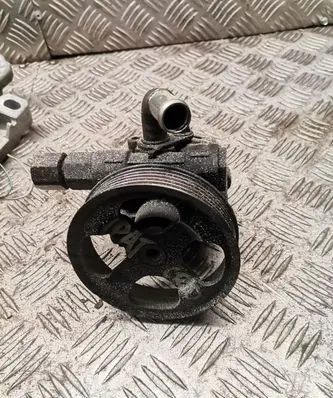 Jeep Patriot Power steering pump 74062675