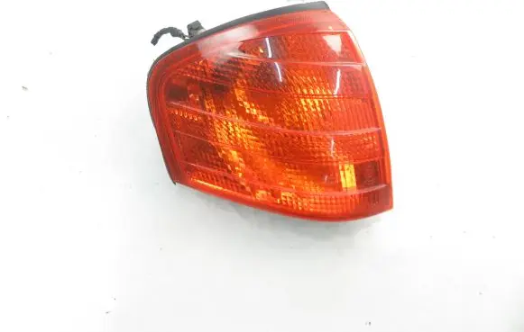 Mercedes-Benz C AMG W202 Front indicator light