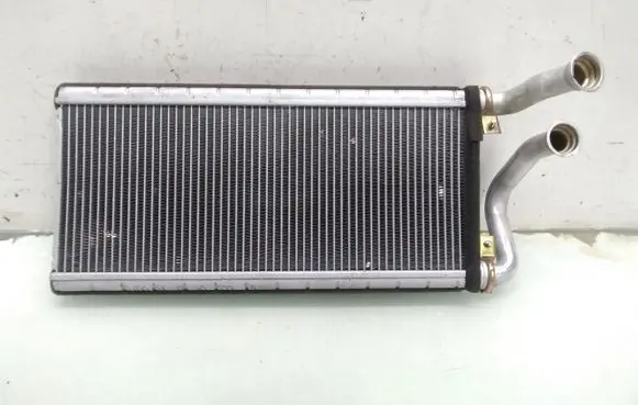 Land Rover Discovery 3 - LR3 Heater blower radiator