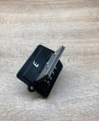 Mazda 323 F Heater blower motor/fan resistor HB151BC5E6C24 HB151BC5E