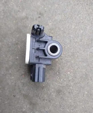 Mitsubishi ASX Airbag deployment crash/impact sensor 8651A116