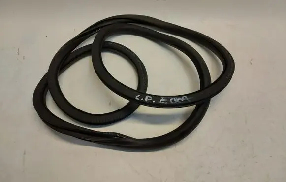 Mercedes-Benz EQA Sliding door rubber seal A2476921100-JLK01