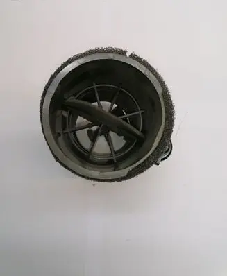Chrysler PT Cruiser Dash center air vent grill 5297989 5816907