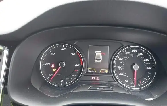 Seat Ateca Speedometer (instrument cluster) 5F0920951D