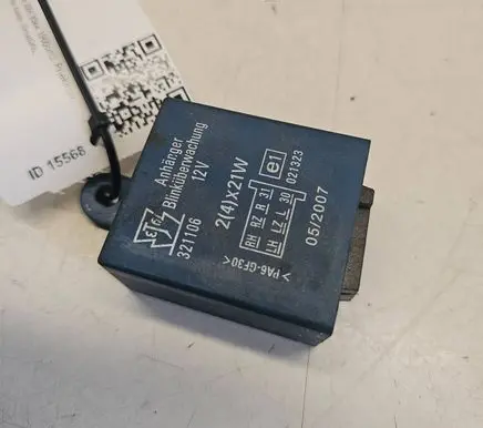 Ford Galaxy Tow bar relay 321106