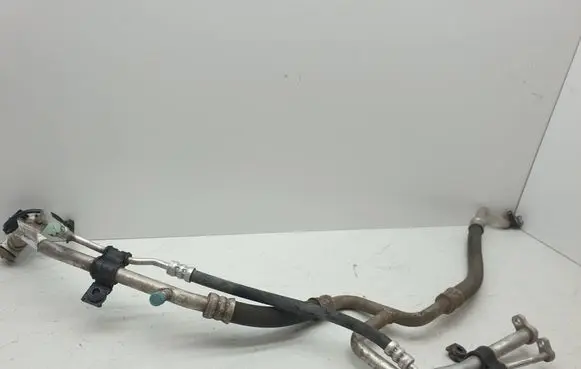 Tesla Model S Air conditioning (A/C) pipe/hose 102840000D 102840000 1028400