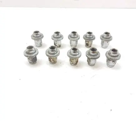 Toyota Tundra II Nuts/bolts 