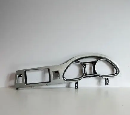 Dashboard trim