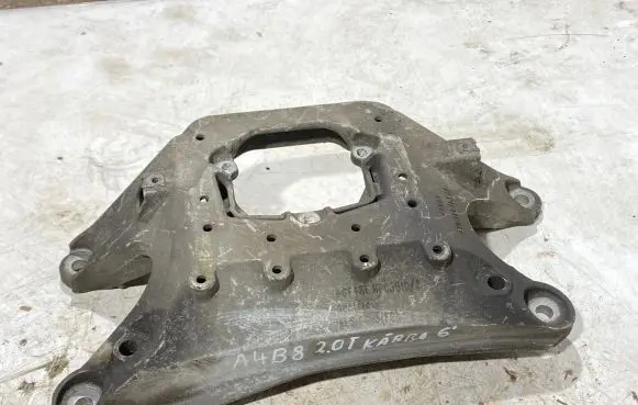 Audi A4 S4 B8 8K Gearbox mounting bracket 8k0399263af