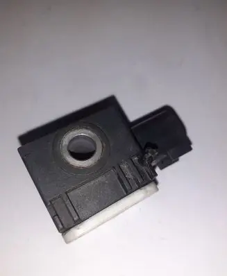 KIA Carens III Airbag deployment crash/impact sensor 959301D000 1D95930000