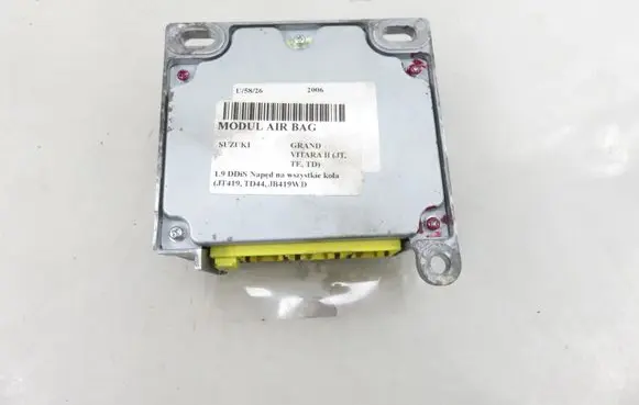 Suzuki Grand Vitara II Airbag control unit/module 3891065J30