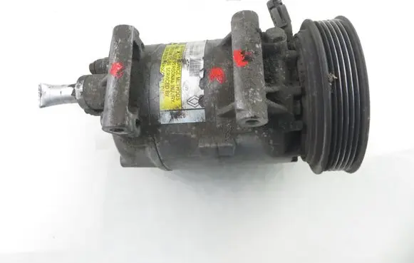 Renault Megane II Air conditioning (A/C) compressor (pump)