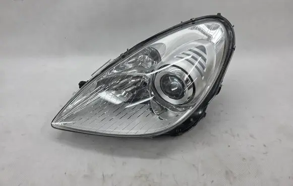 Mercedes-Benz SLK R171 Headlight/headlamp A1718200761