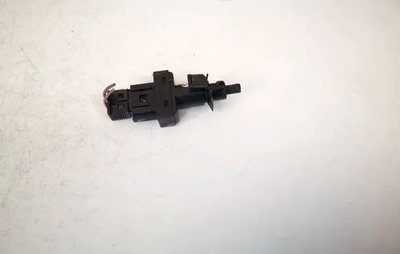 Mercedes-Benz C AMG W204 Brake pedal sensor switch a0065451014