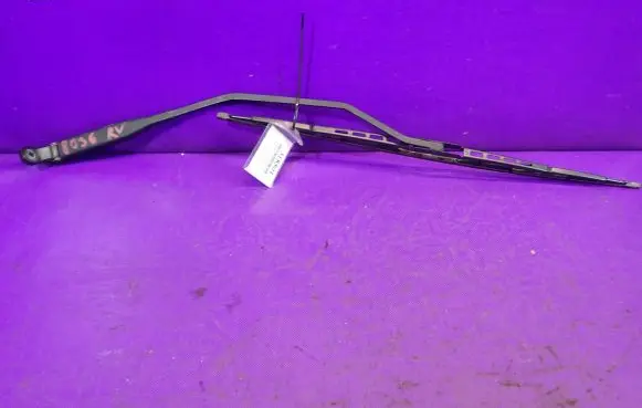 Smart ForTwo I Front wiper blade arm 0001395V004