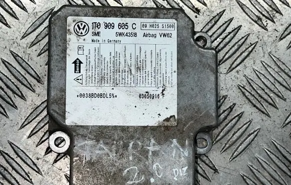 Volkswagen Touran I Airbag control unit/module 1T0909605C 5WK43518 0038BDDBDL5