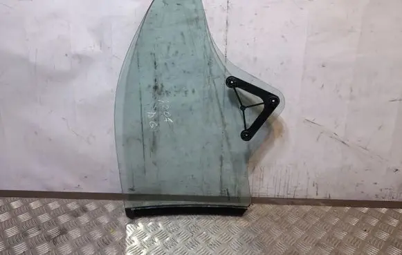 Mercedes-Benz E A207 Rear door window glass