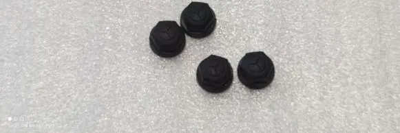 Mercedes-Benz GL X166 Wheel nut cap/cover 0009877945