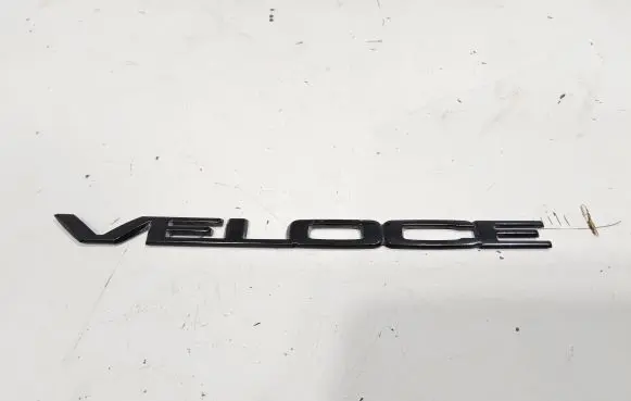 Alfa Romeo Stelvio Fender model badge letters 