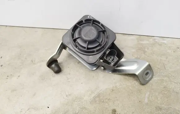 Audi A3 S3 8V Alarm system siren 8V1951285