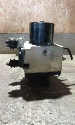 Volkswagen PASSAT B6 ABS Pump 16027201