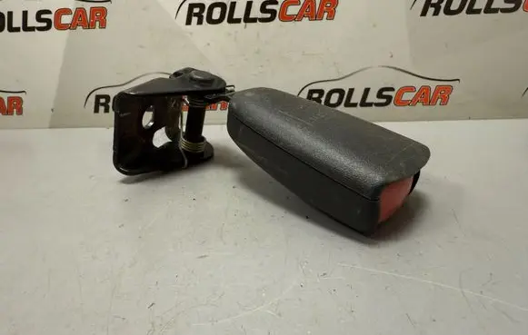 Volvo S60 Rear seatbelt buckle 