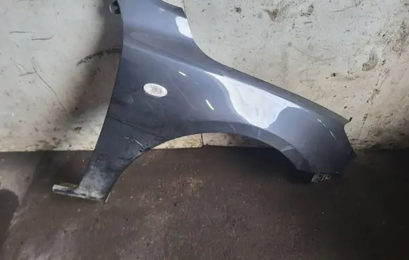 Mazda 3 I Fender