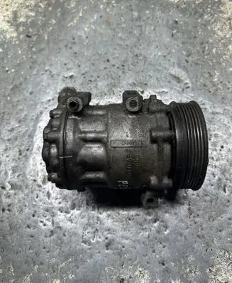 Peugeot 407 Air conditioning (A/C) compressor (pump) 9683055180