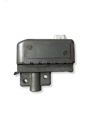 Toyota Corolla Verso AR10 Steering wheel lock 450200F1 899980F01