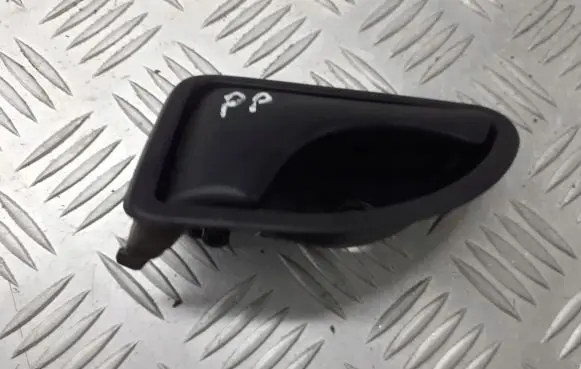 Renault Kangoo I Front door interior handle 8200247803
