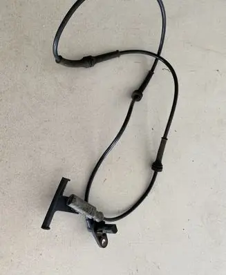 Land Rover Discovery 4 - LR4 ABS rear brake sensor 888500133