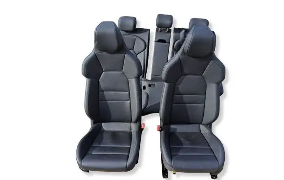Audi e-tron Seat set 