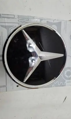 Mercedes-Benz GLE W167 Manufacturer badge logo/emblem A0008880500