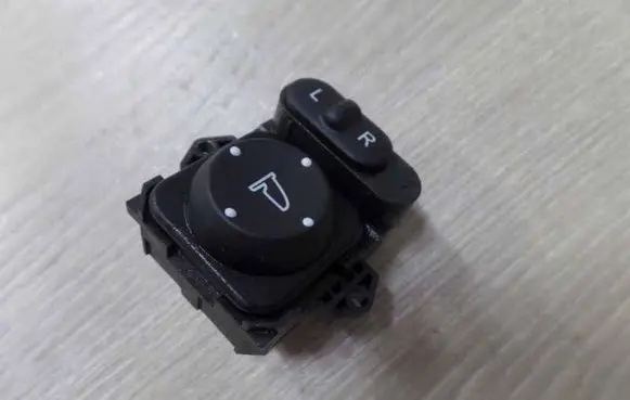 Honda CR-V Wing mirror switch 44951