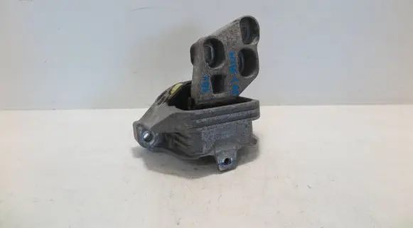 Mercedes-Benz B W246 W242 Engine mount bracket A2462400217