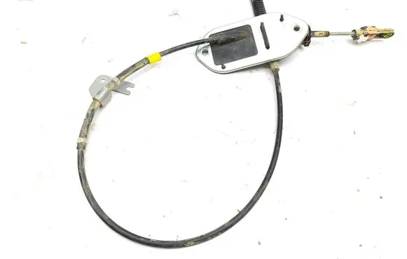 Toyota Aygo X Gear shift cable linkage 338200H030