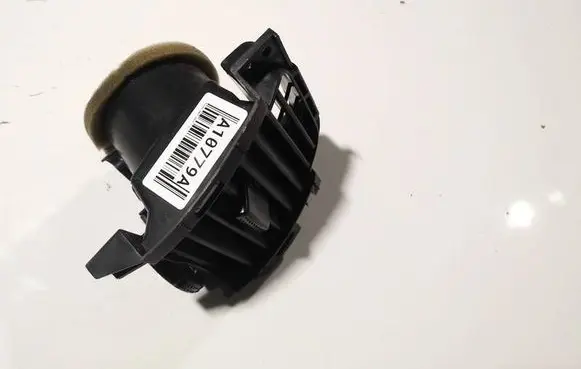 Honda Jazz Dash center air vent grill