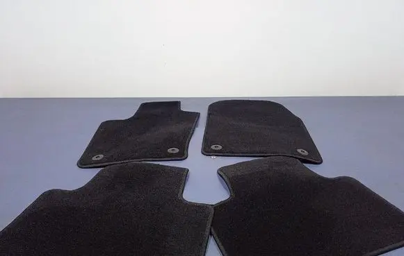 Jeep Grand Cherokee Front floor carpet liner 42858J