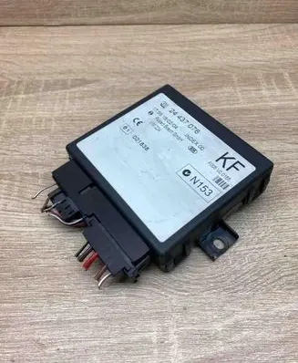 Opel Zafira A Comfort/convenience module 24437076 WithPlug